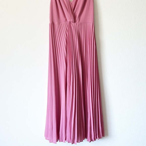 Vince Twist Front Pleated Midi Dress - Picture 6 of 16